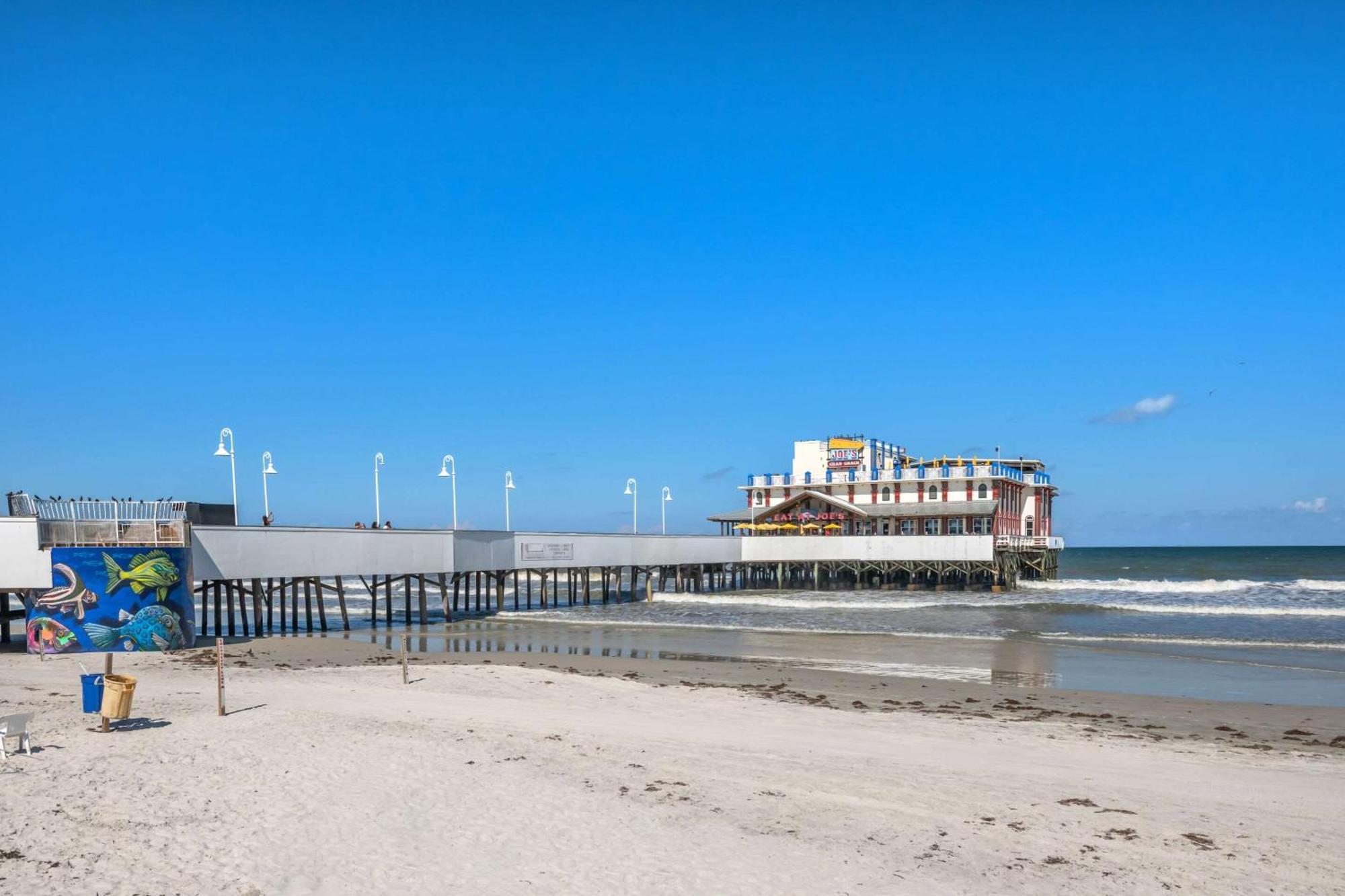 Comfort Inn & Suites Daytona Beach Oceanfront Dış mekan fotoğraf