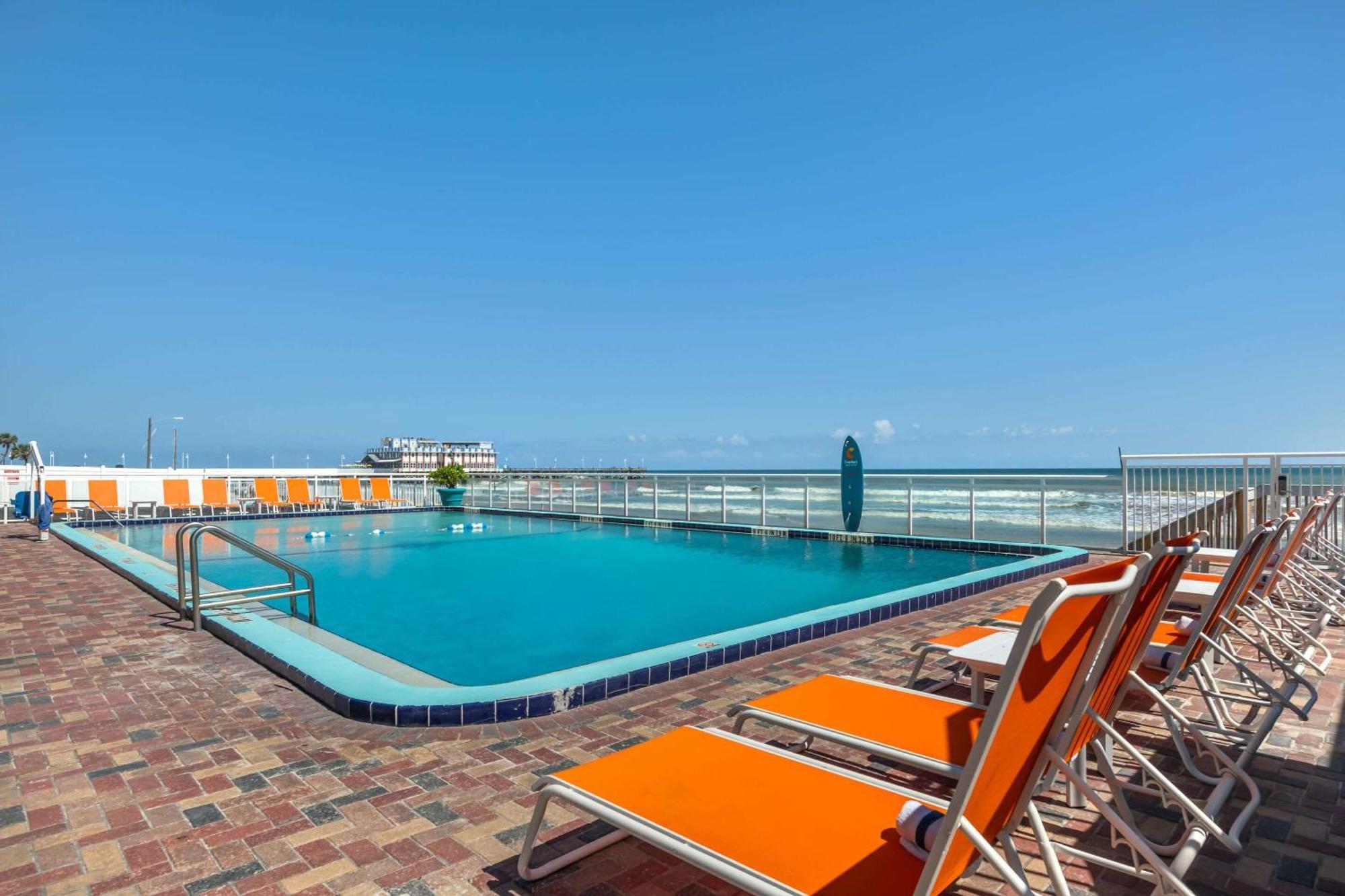 Comfort Inn & Suites Daytona Beach Oceanfront Dış mekan fotoğraf