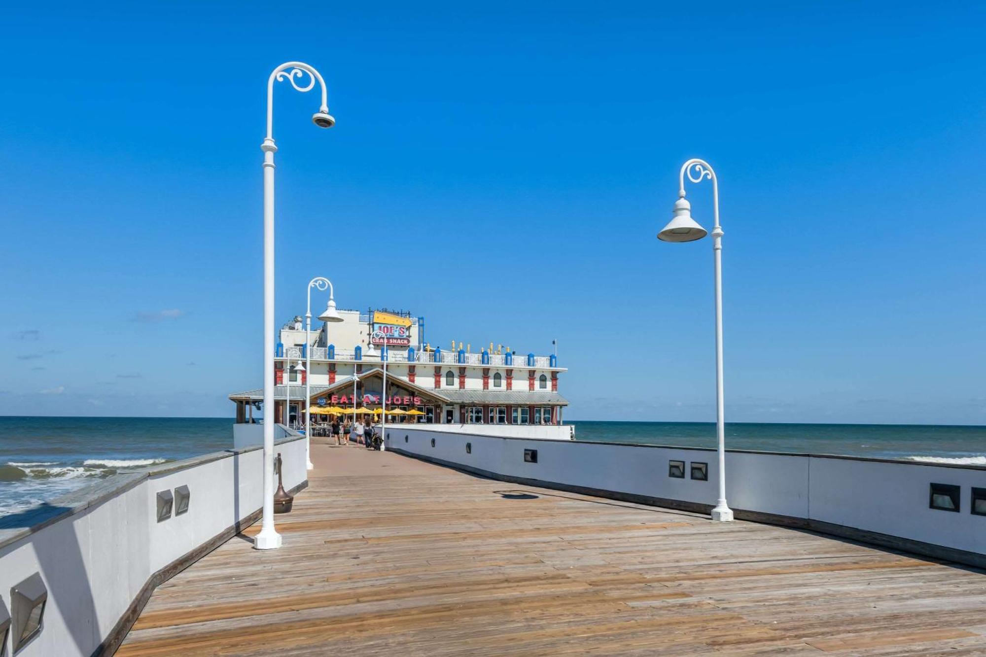 Comfort Inn & Suites Daytona Beach Oceanfront Dış mekan fotoğraf